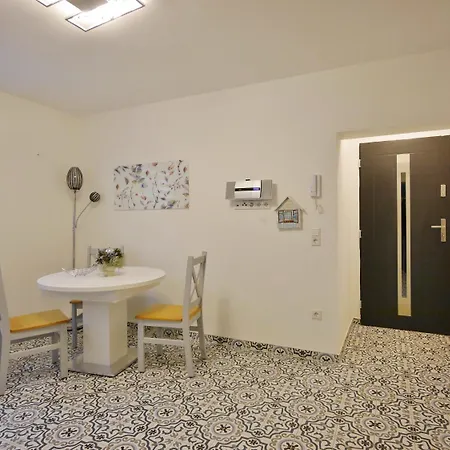 Kaiser's Traumzeit Appartments - Kaiserin شقة فيلنغن